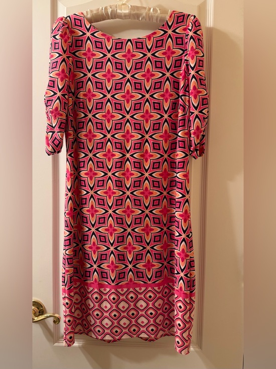 Eliza J Dresses & Skirts - NWOT Eliza J Pink and Black Geometric Half Sleeve Dress Women Size 10